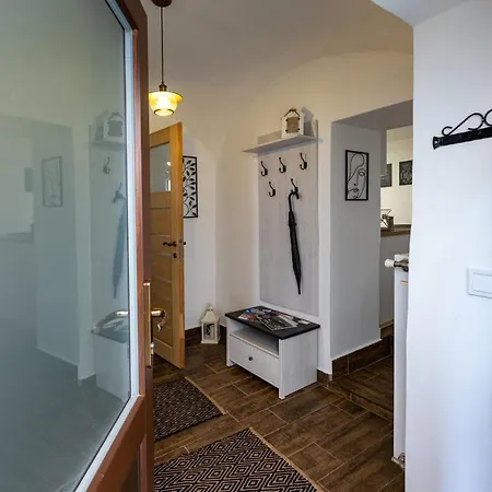 Muzsa Vendeghaz Apartment